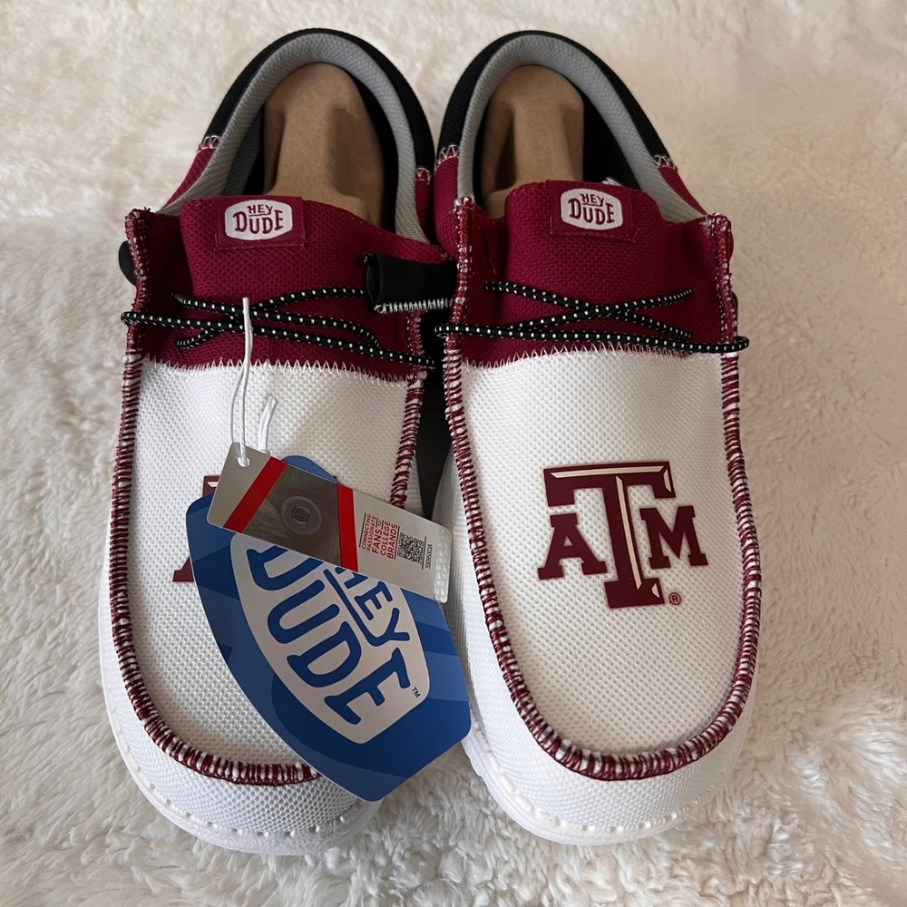 HEYDUDE Men Wally Tri Texas A&M Burgundy Multi Casual‎ Shoes Size 9 NWT